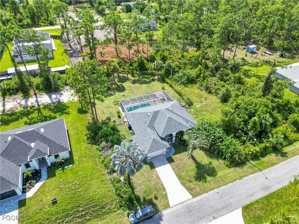 809 Hamilton Avenue Lehigh Acres FL 33972