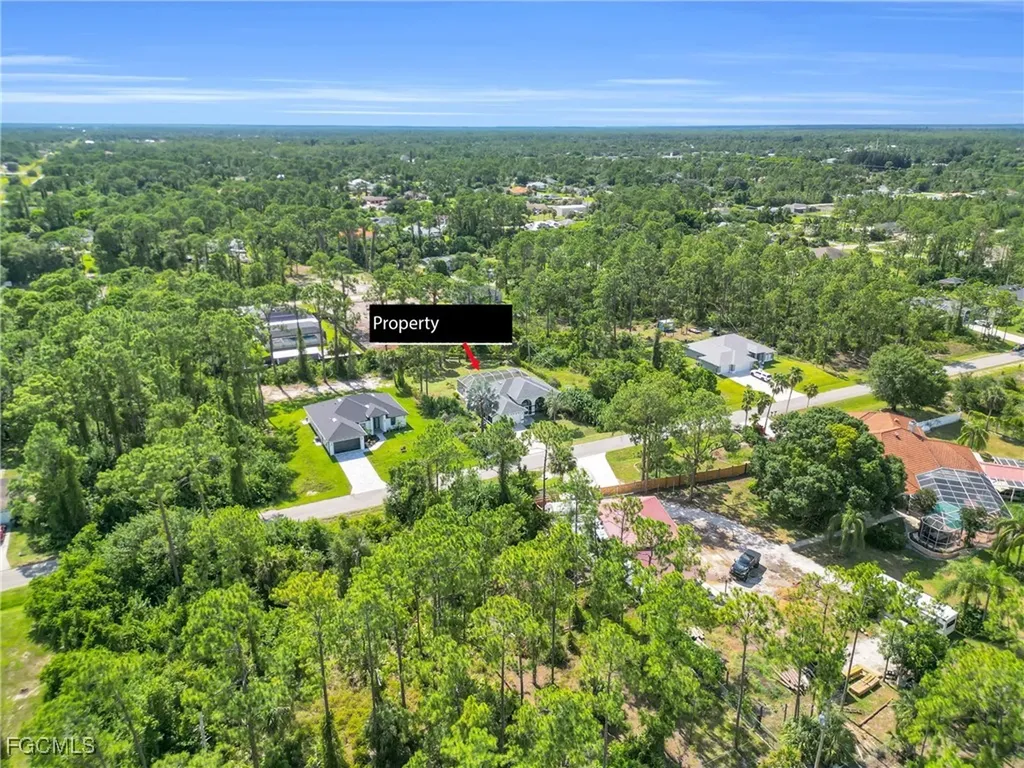 809 Hamilton Avenue Lehigh Acres FL 33972
