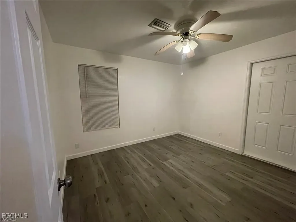 2305 Towles Street Fort Myers FL 33916