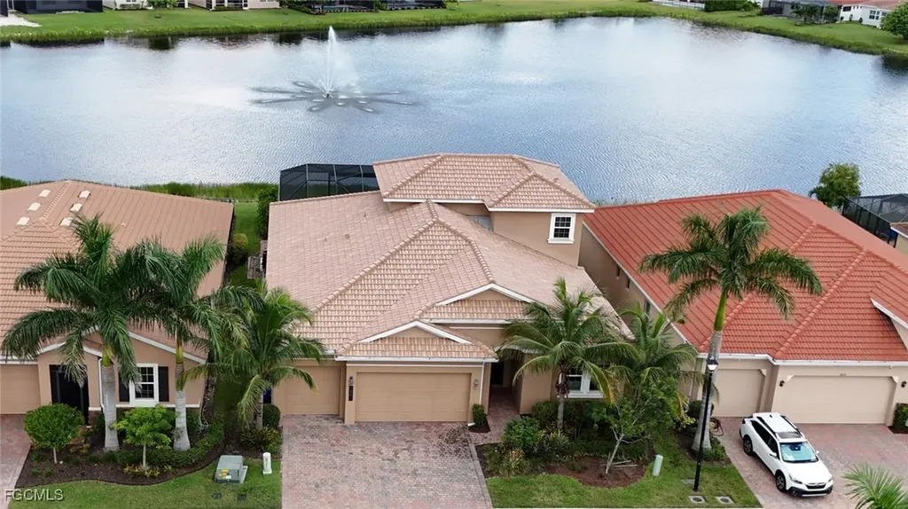 Fort Myers FL, 2851 Royal Gardens Avenue