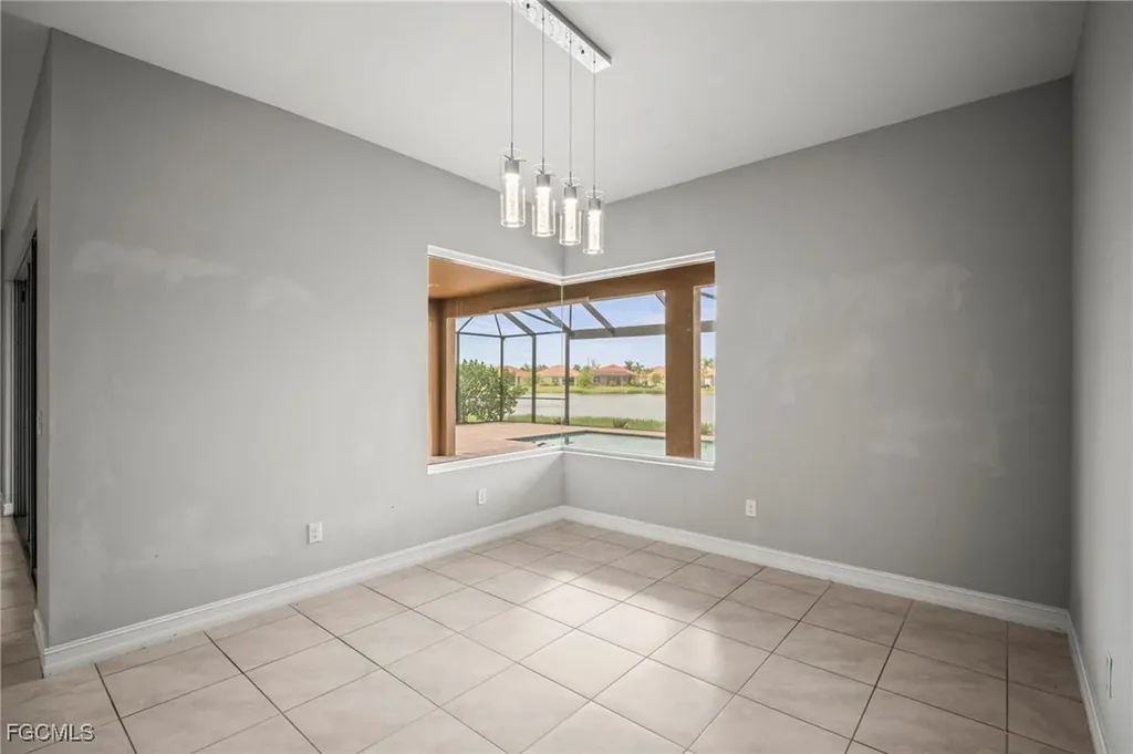 2851 Royal Gardens Avenue Fort Myers FL 33916