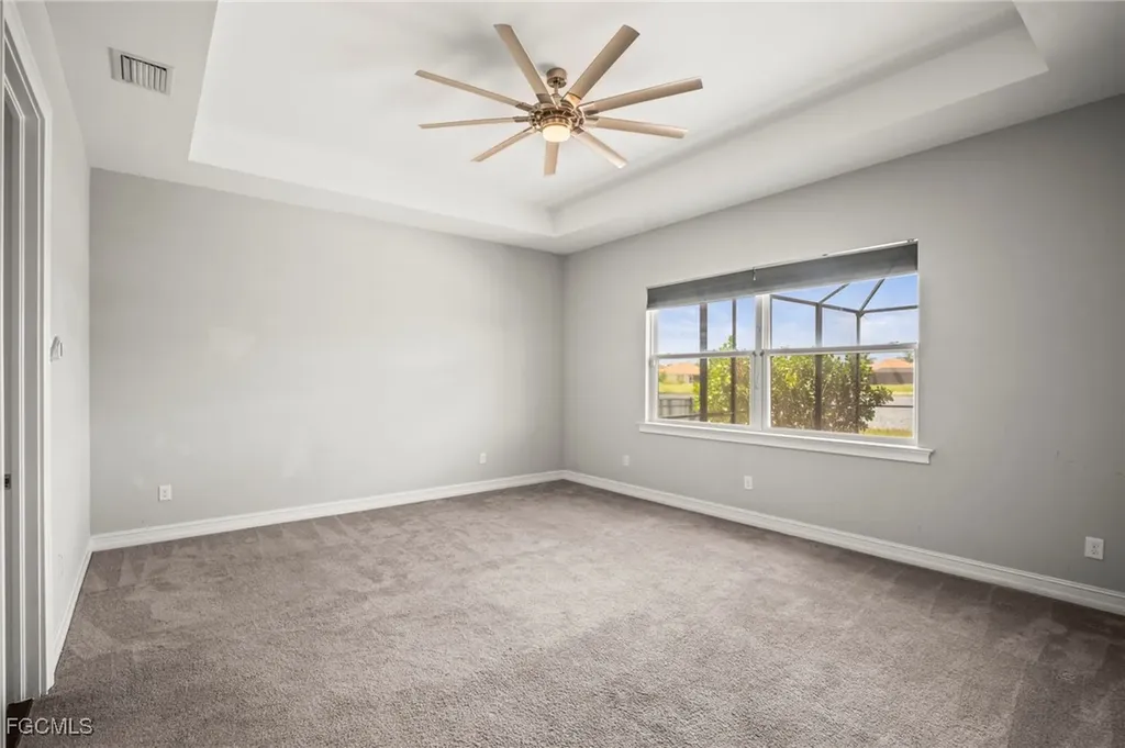 2851 Royal Gardens Avenue Fort Myers FL 33916