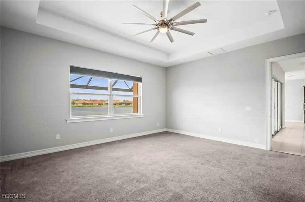 2851 Royal Gardens Avenue Fort Myers FL 33916