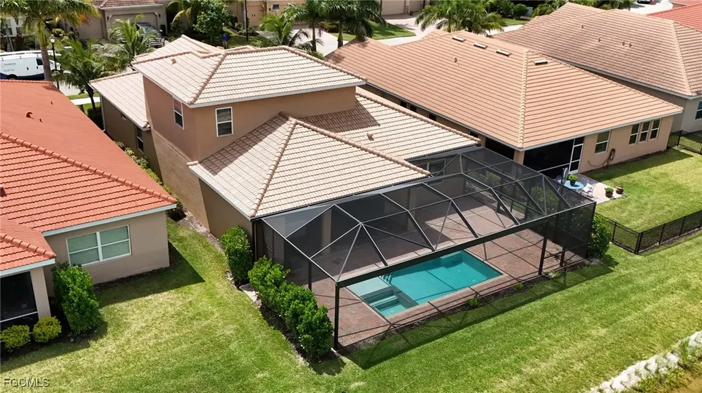 2851 Royal Gardens Avenue Fort Myers FL 33916