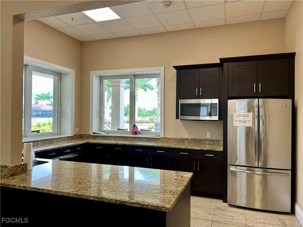 2851 Royal Gardens Avenue Fort Myers FL 33916