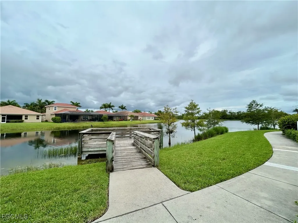 2851 Royal Gardens Avenue Fort Myers FL 33916