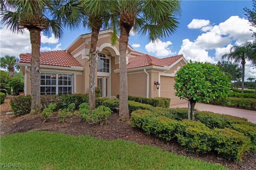 9206 Independence Way Fort Myers FL 33913