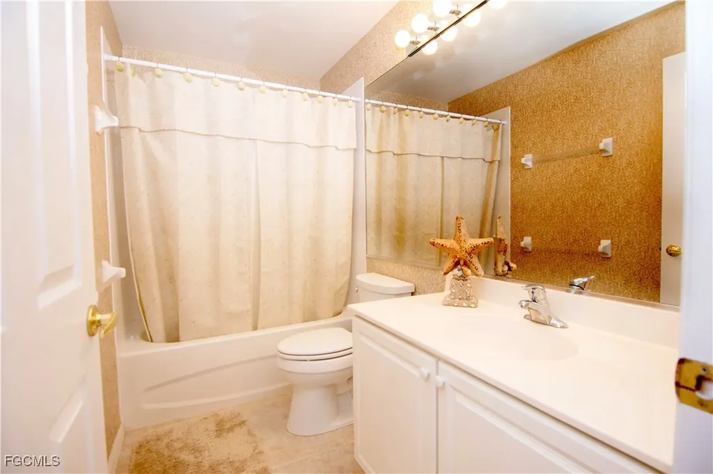 9206 Independence Way Fort Myers FL 33913