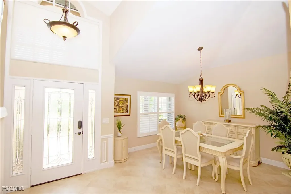 9206 Independence Way Fort Myers FL 33913