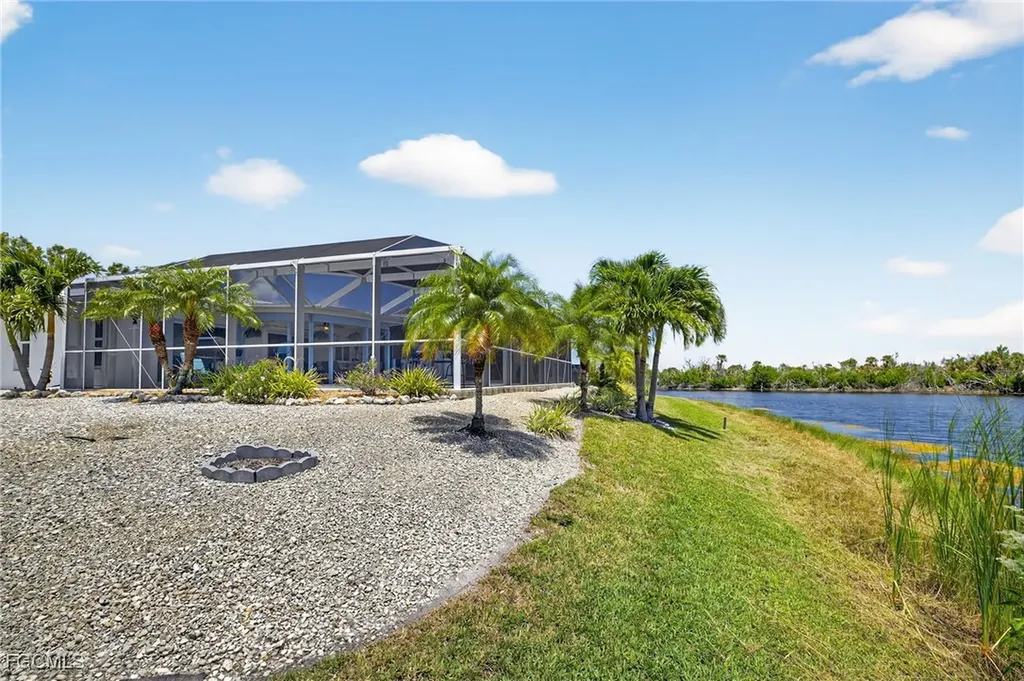 720 Durion Court Sanibel FL 33957
