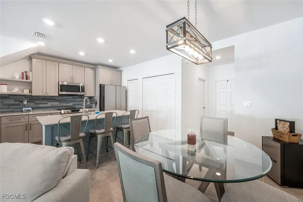 14195 Oviedo Place Fort Myers FL 33905