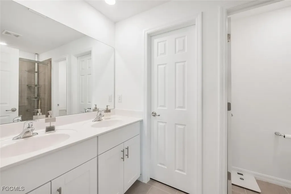 14195 Oviedo Place Fort Myers FL 33905