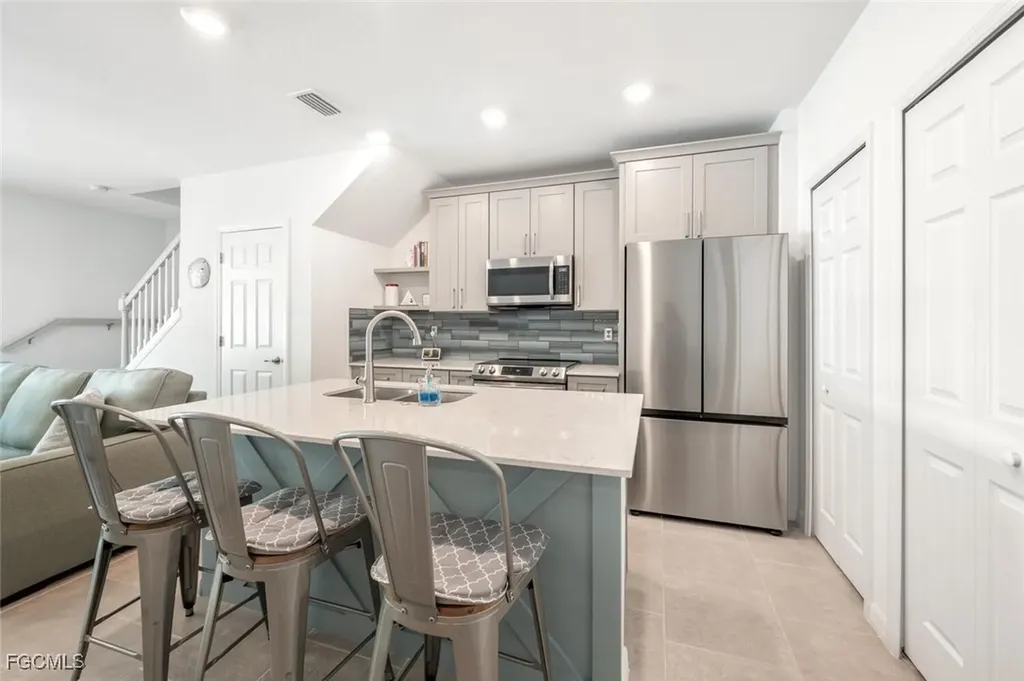 14195 Oviedo Place Fort Myers FL 33905