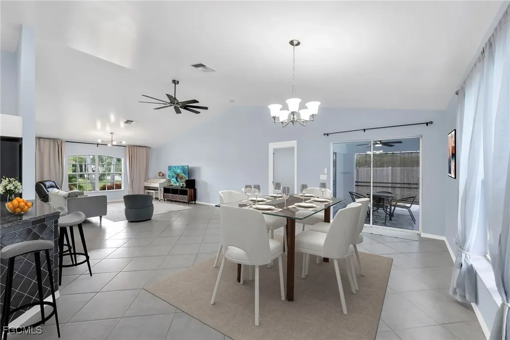 2711 SW 27th Street Cape Coral FL 33914