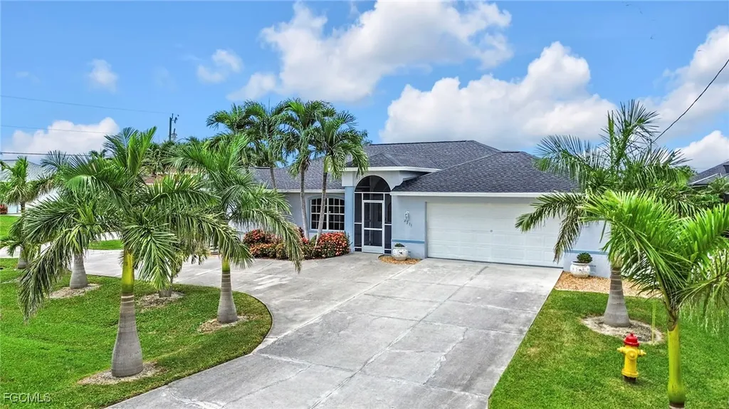 2711 SW 27th Street Cape Coral FL 33914