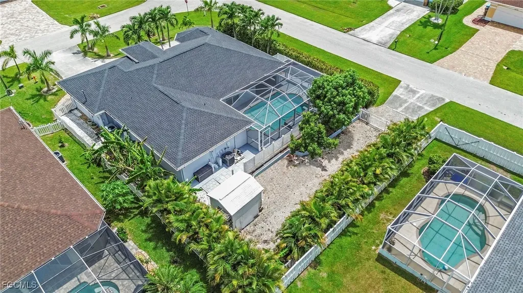 2711 SW 27th Street Cape Coral FL 33914