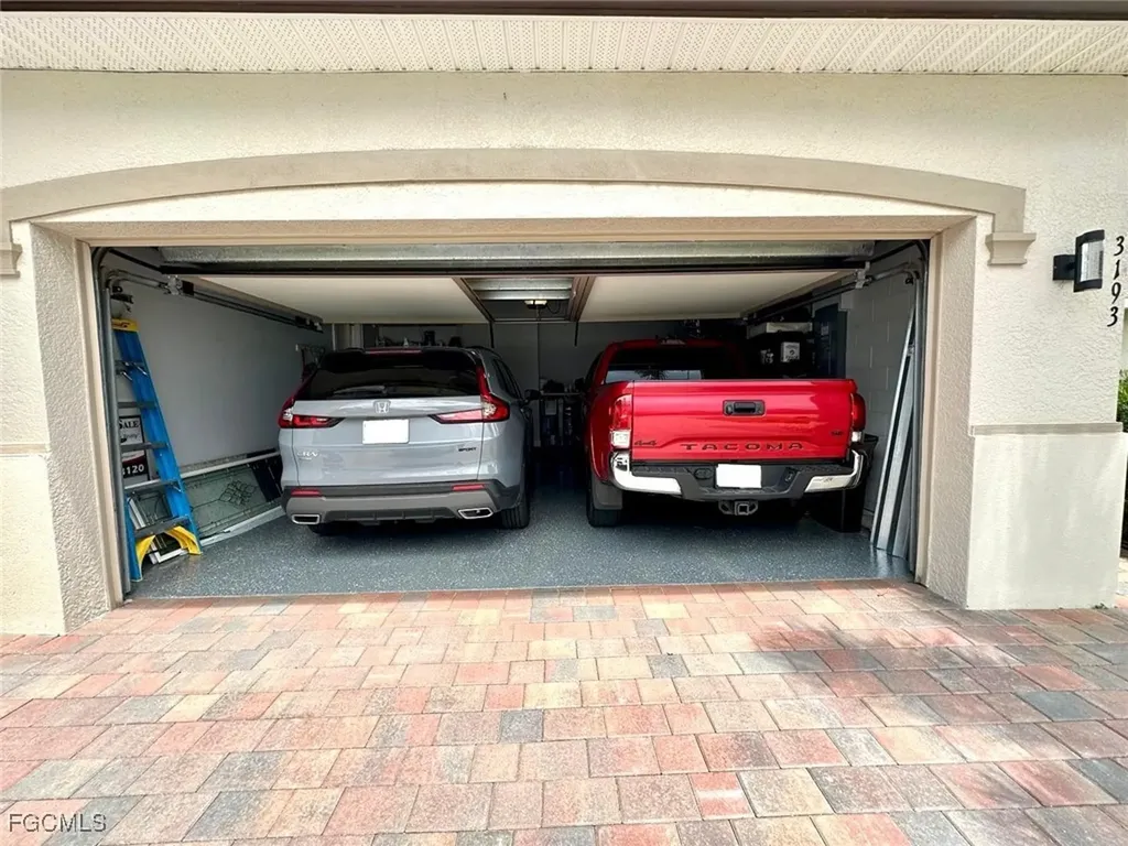 3193 Amadora Circle Cape Coral FL 33909