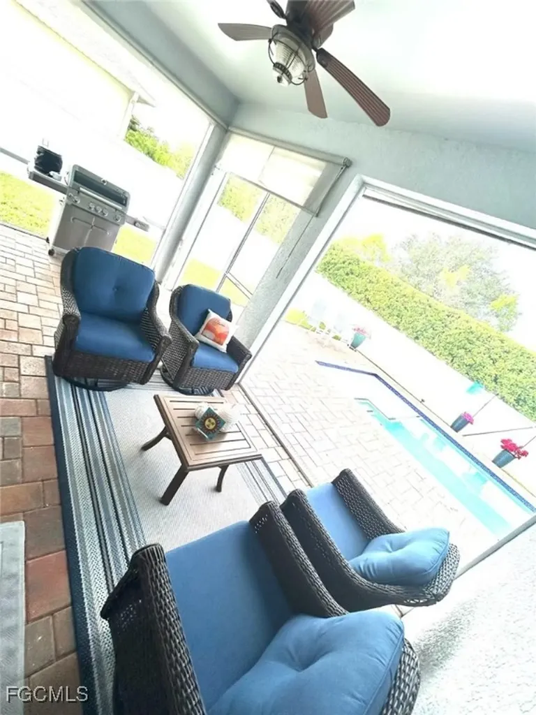 3193 Amadora Circle Cape Coral FL 33909