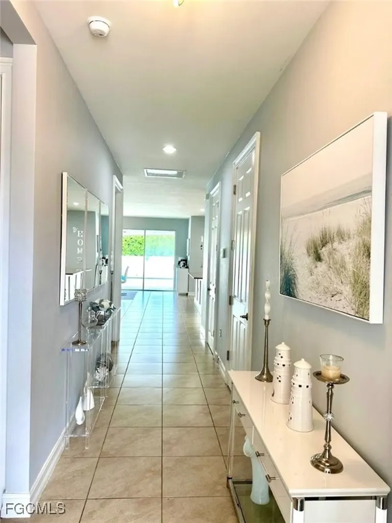 3193 Amadora Circle Cape Coral FL 33909