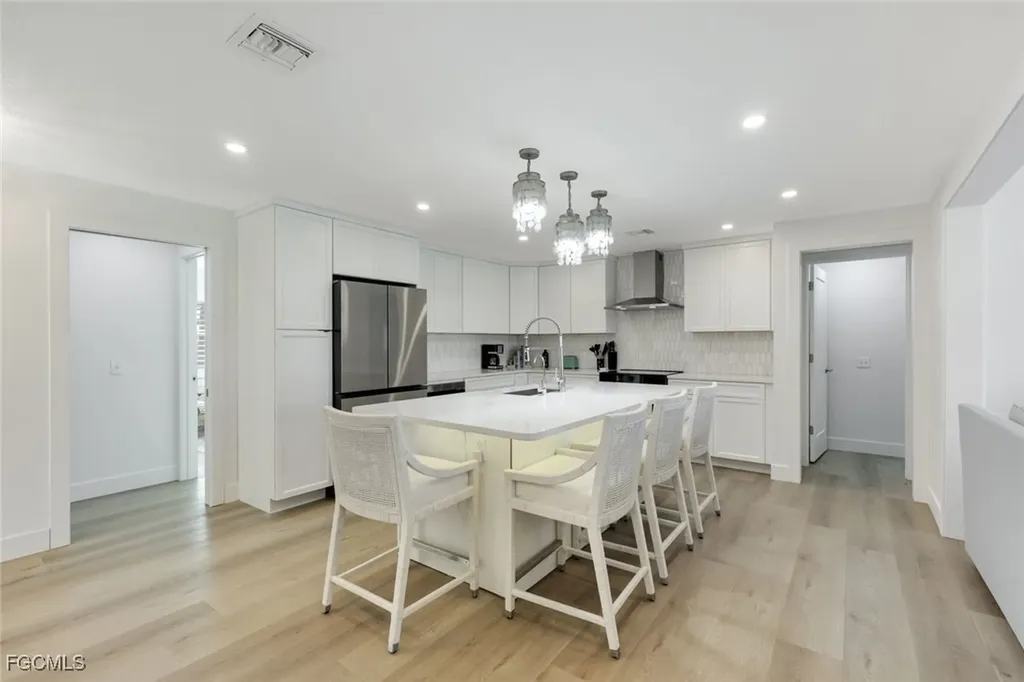 707 Durion Court Sanibel FL 33957