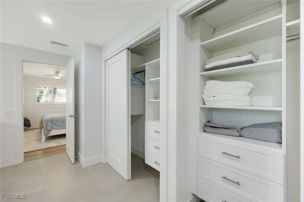 707 Durion Court Sanibel FL 33957