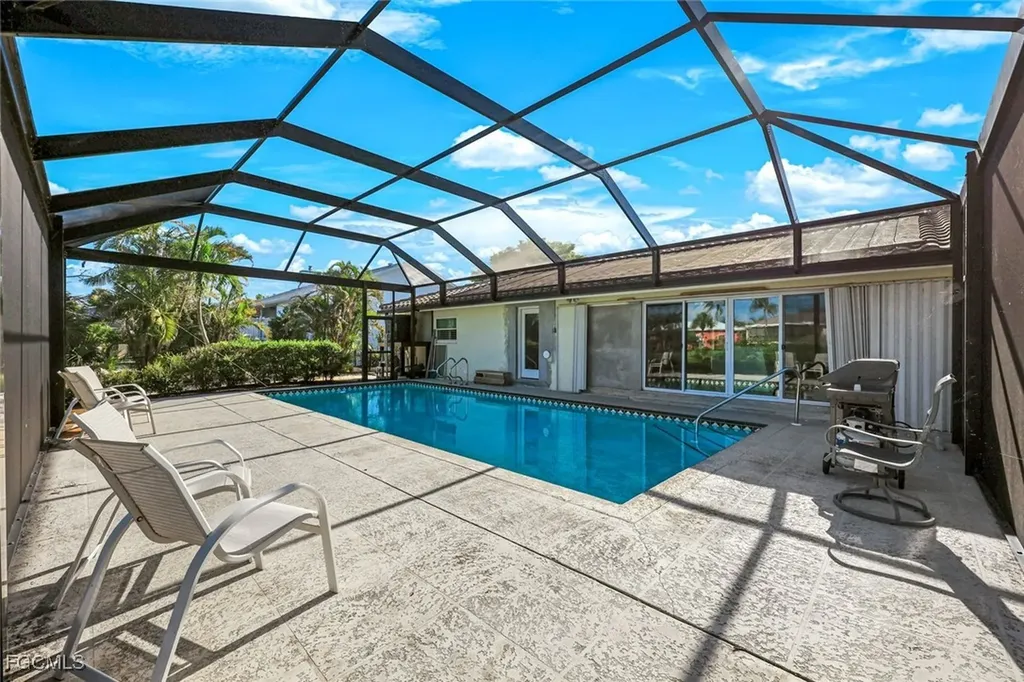 707 Durion Court Sanibel FL 33957