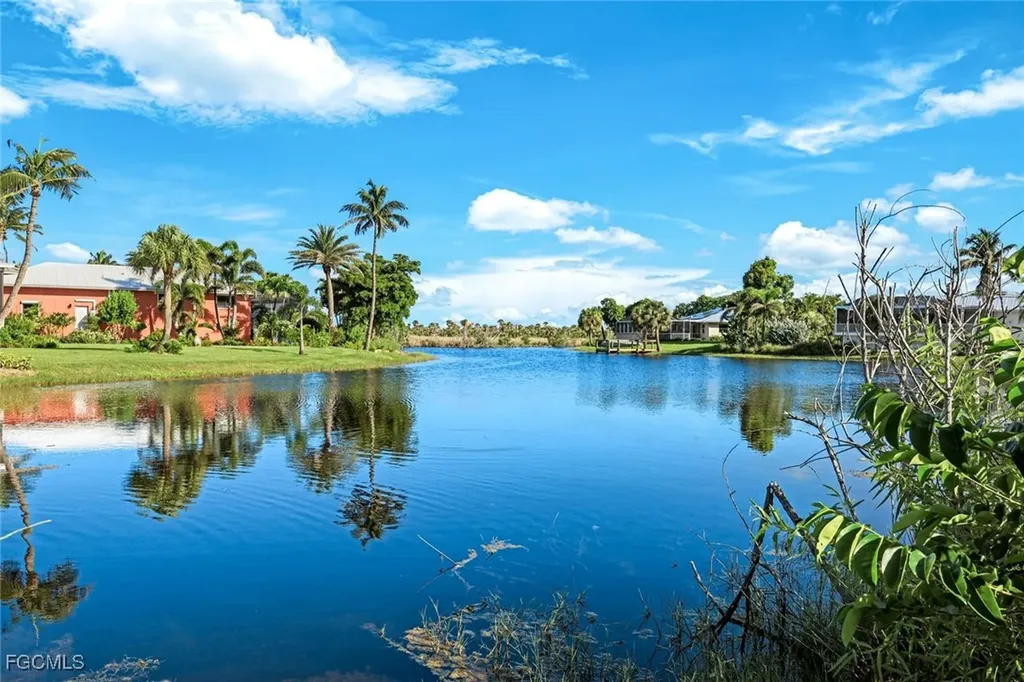 707 Durion Court Sanibel FL 33957