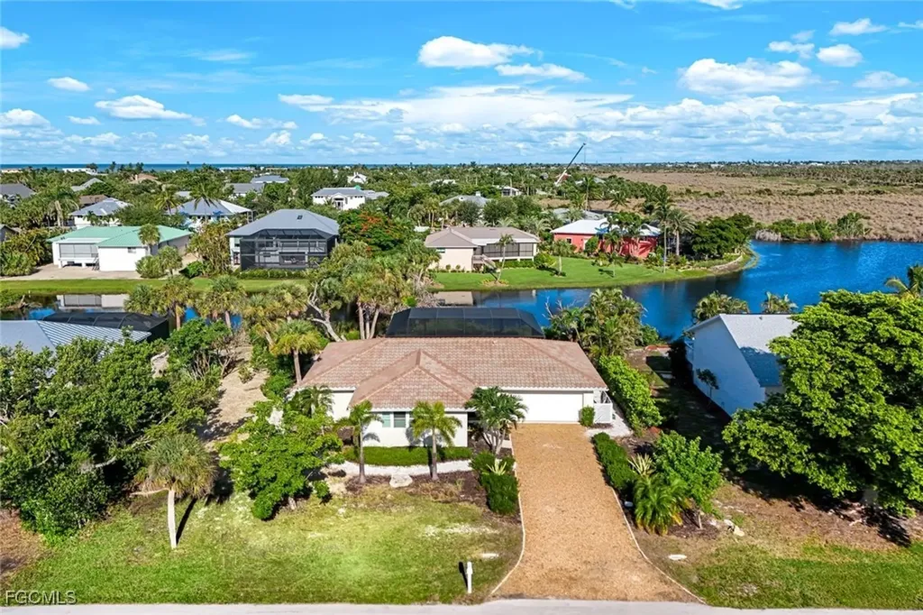 707 Durion Court Sanibel FL 33957