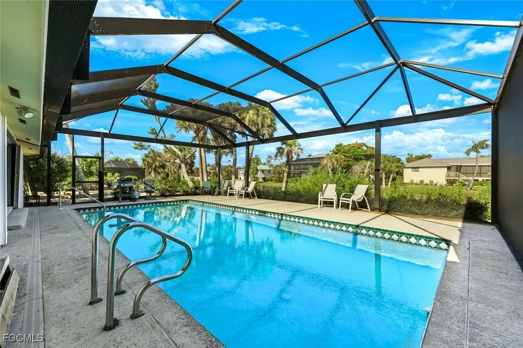 707 Durion Court Sanibel FL 33957