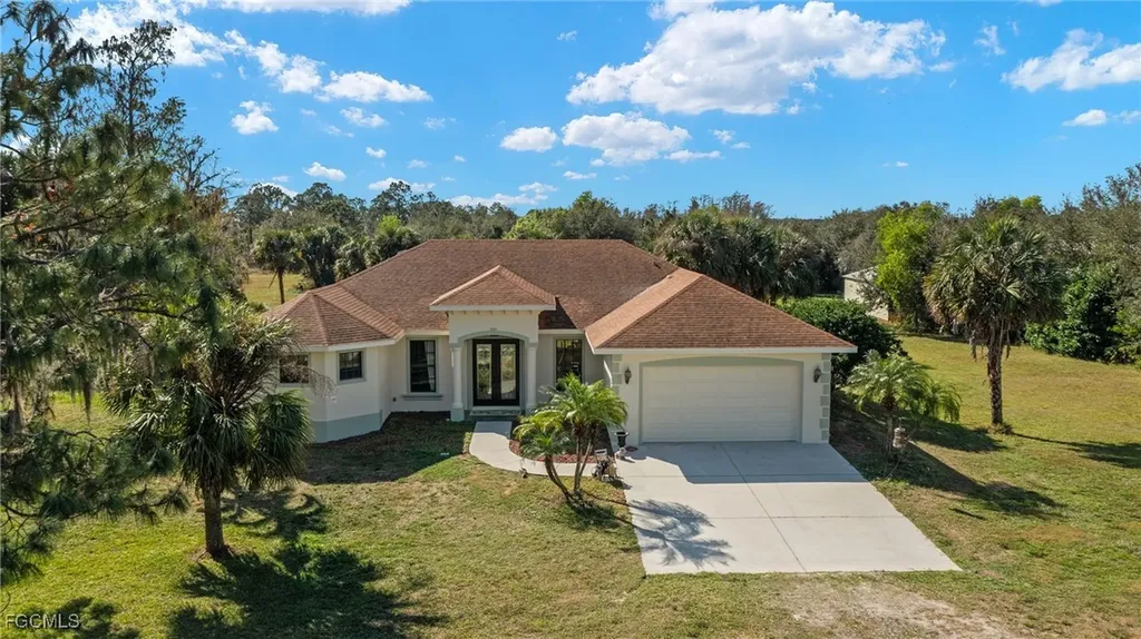 23950 Linda Lee Way Fort Myers FL 33913