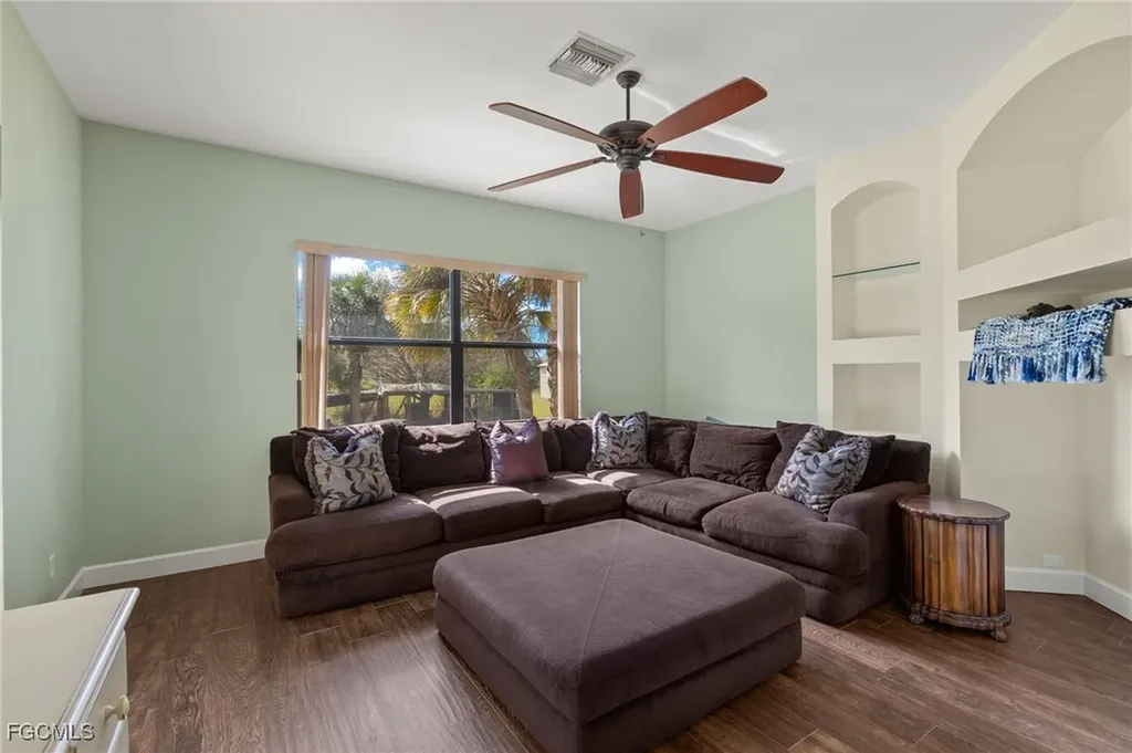 23950 Linda Lee Way Fort Myers FL 33913