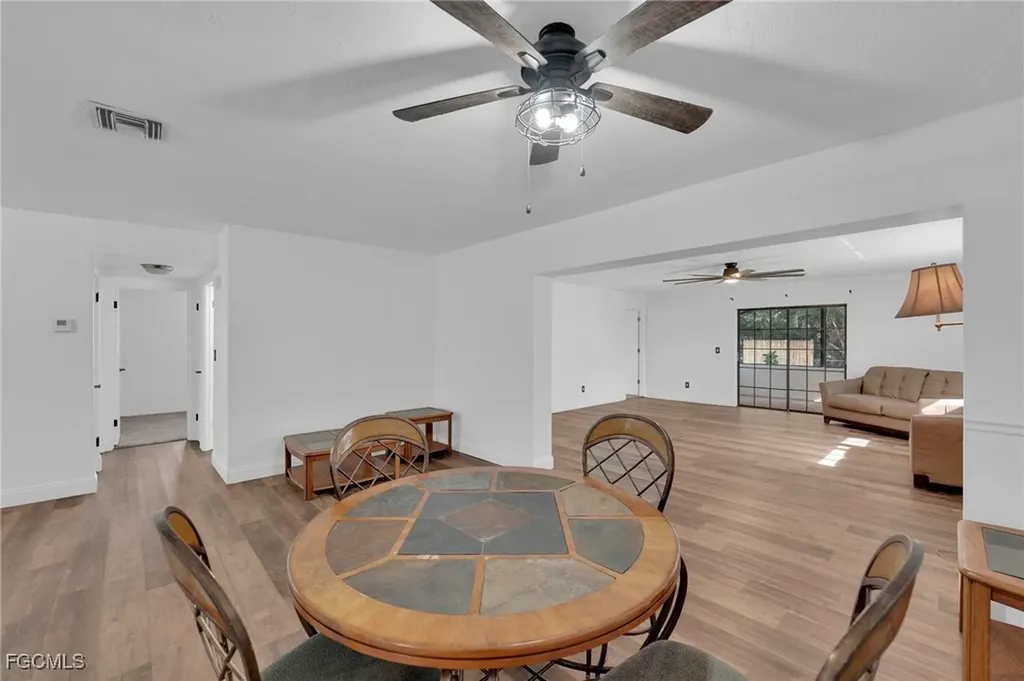 1427 Davis Drive Fort Myers FL 33919