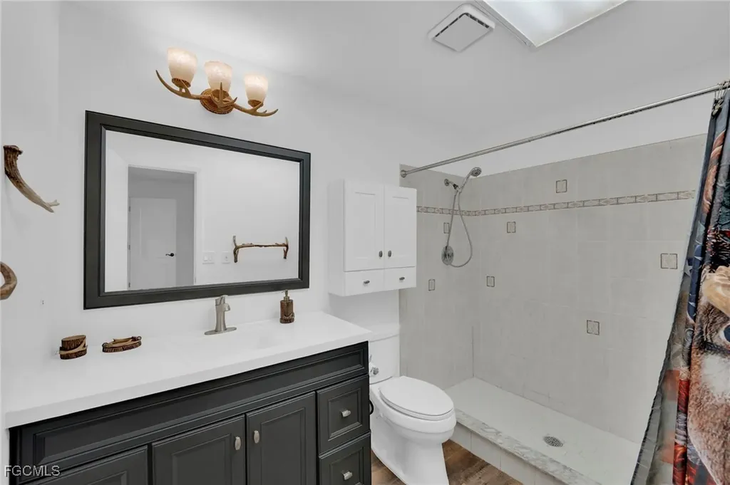 1427 Davis Drive Fort Myers FL 33919