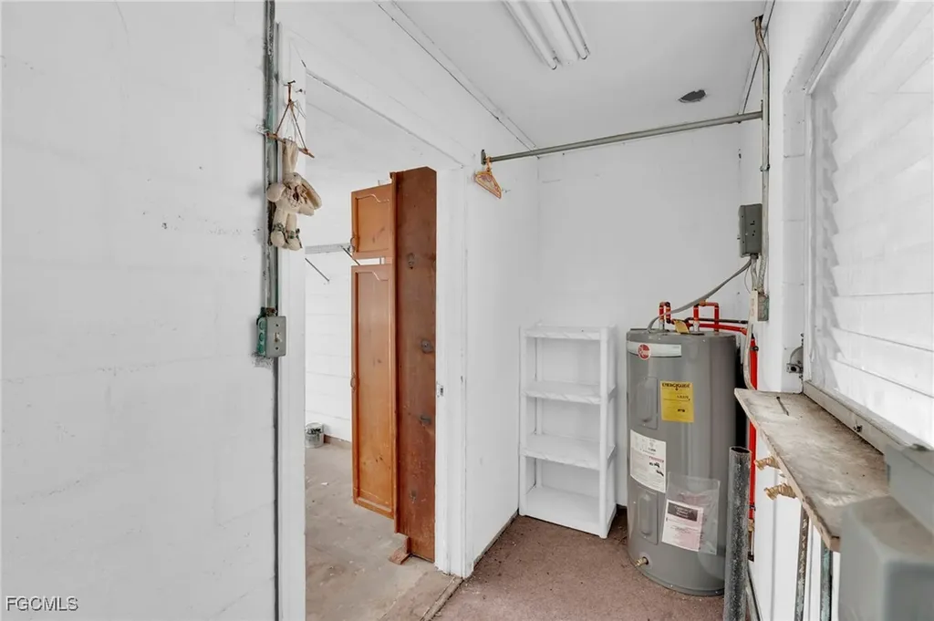 1427 Davis Drive Fort Myers FL 33919