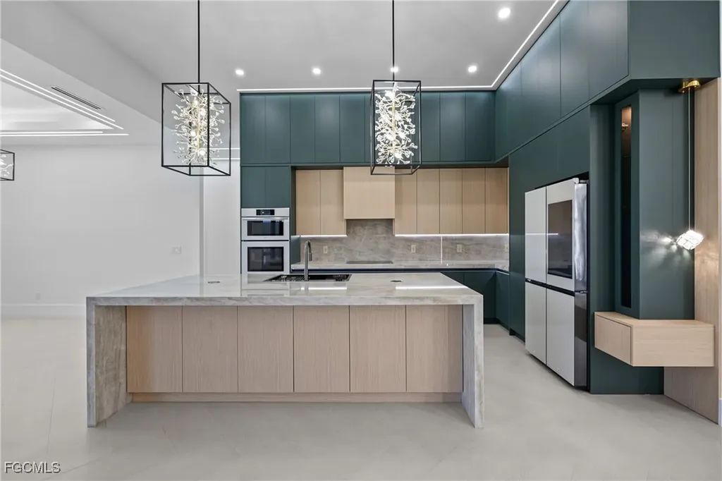 3535 SW 4th Lane Cape Coral FL 33991