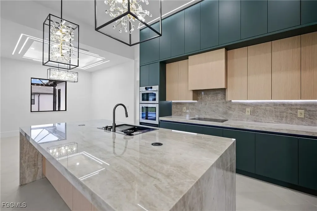 3535 SW 4th Lane Cape Coral FL 33991