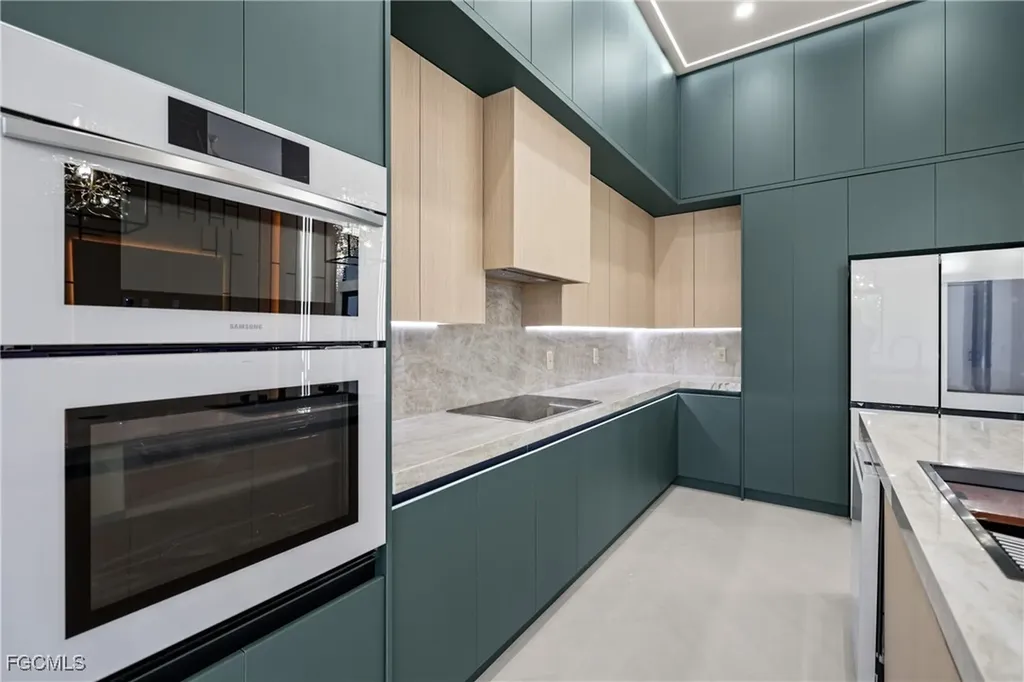 3535 SW 4th Lane Cape Coral FL 33991