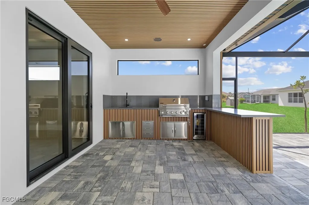 3535 SW 4th Lane Cape Coral FL 33991