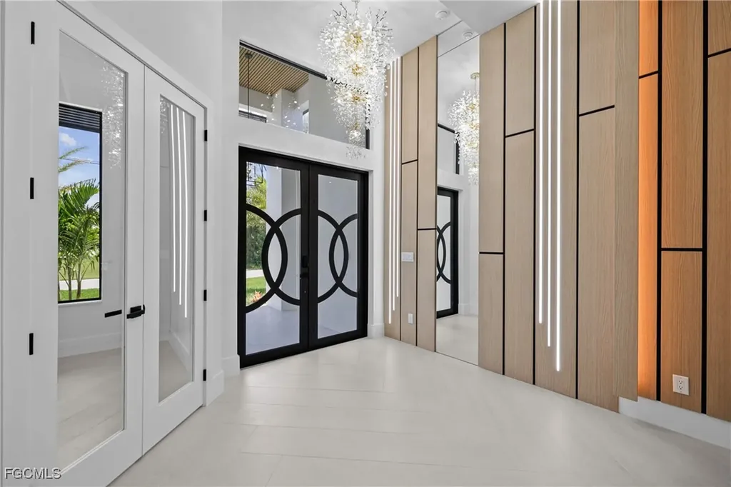 3535 SW 4th Lane Cape Coral FL 33991