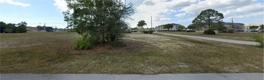 3618 & 3622 SW 15th Place Cape Coral FL 33914