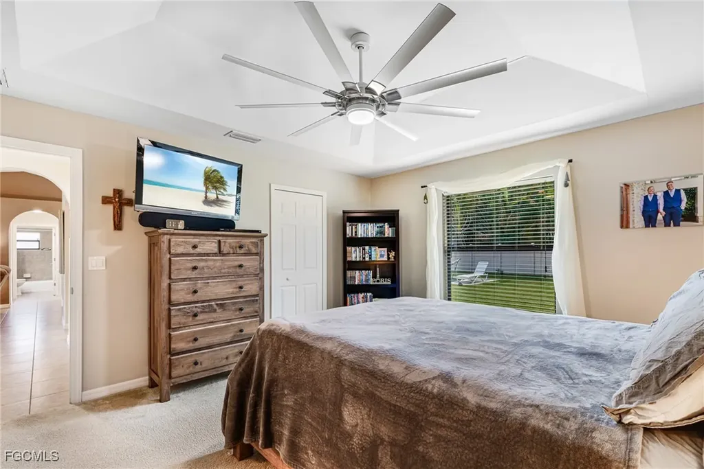 1231 SE 2nd Place Cape Coral FL 33990
