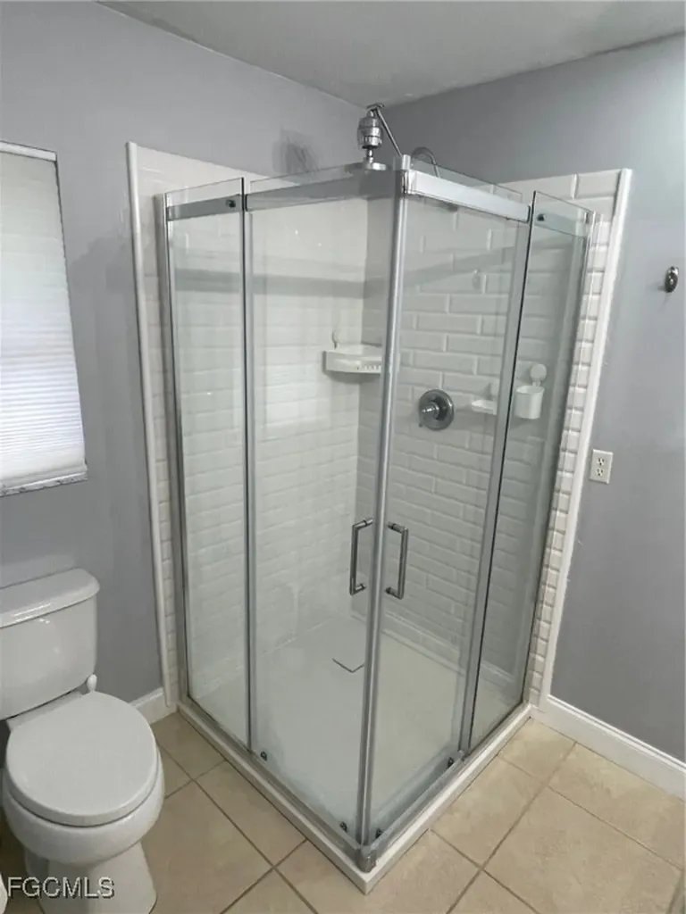 1225 SW 32nd Terrace Cape Coral FL 33914