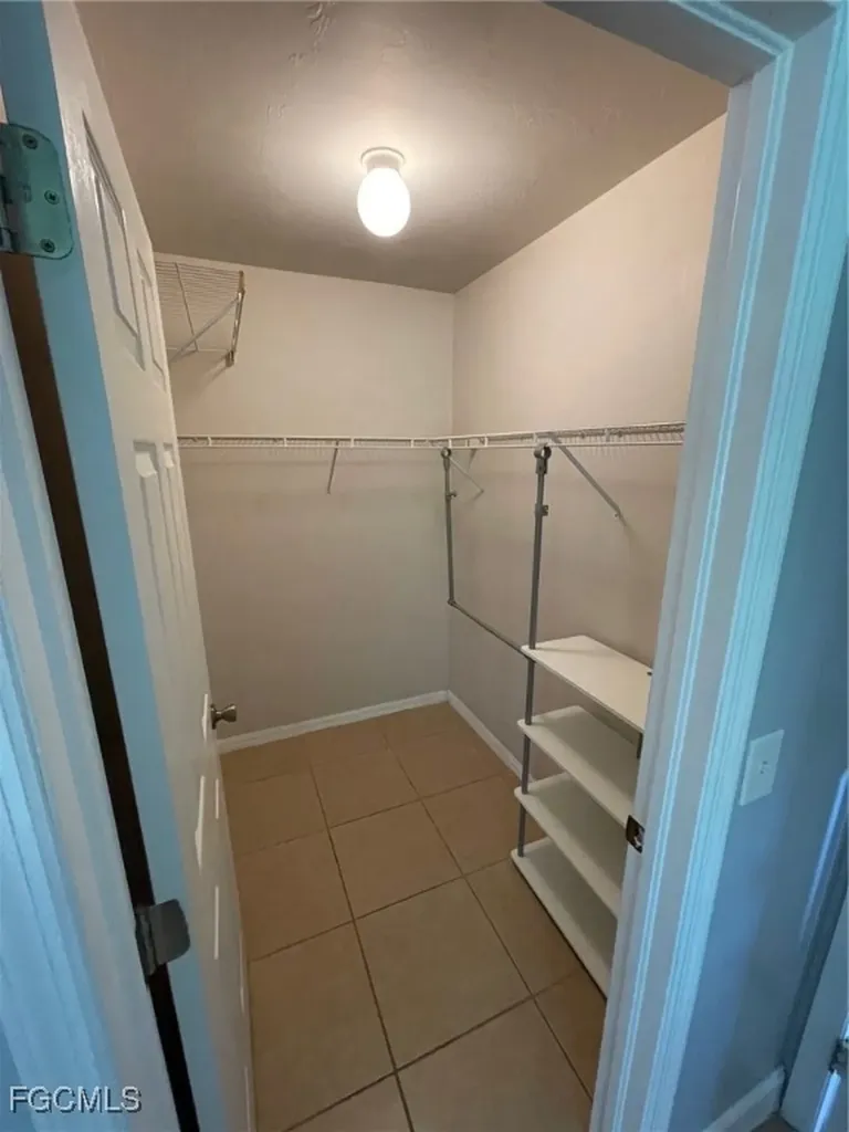 1225 SW 32nd Terrace Cape Coral FL 33914