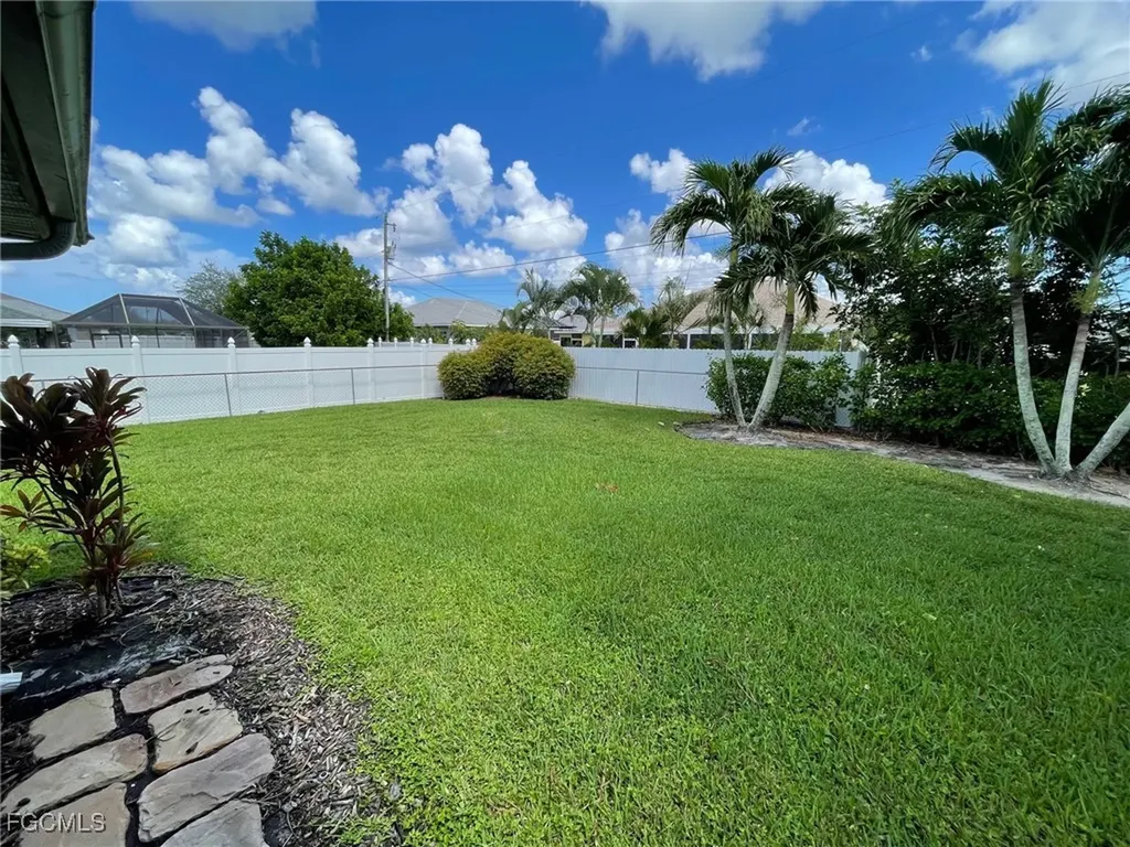 1225 SW 32nd Terrace Cape Coral FL 33914