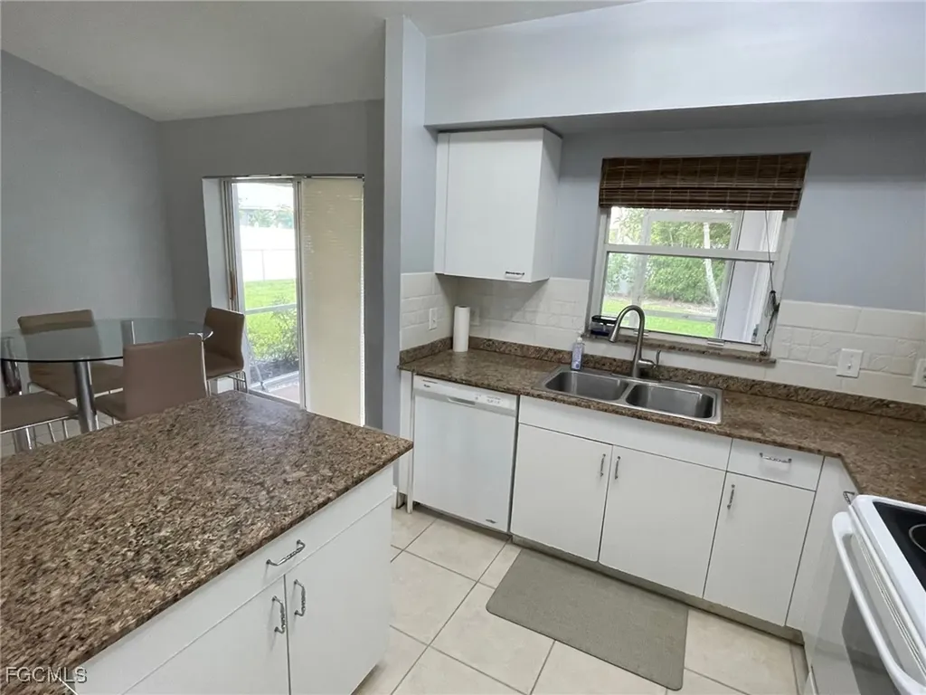 1225 SW 32nd Terrace Cape Coral FL 33914