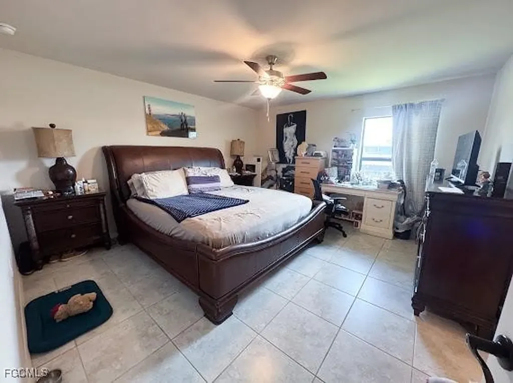 3903 NW 38th Street Cape Coral FL 33993
