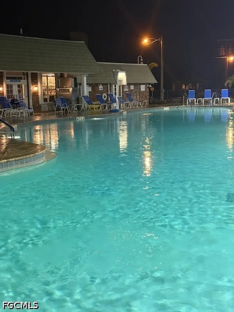 14510 Paul Revere Loop North Fort Myers FL 33917