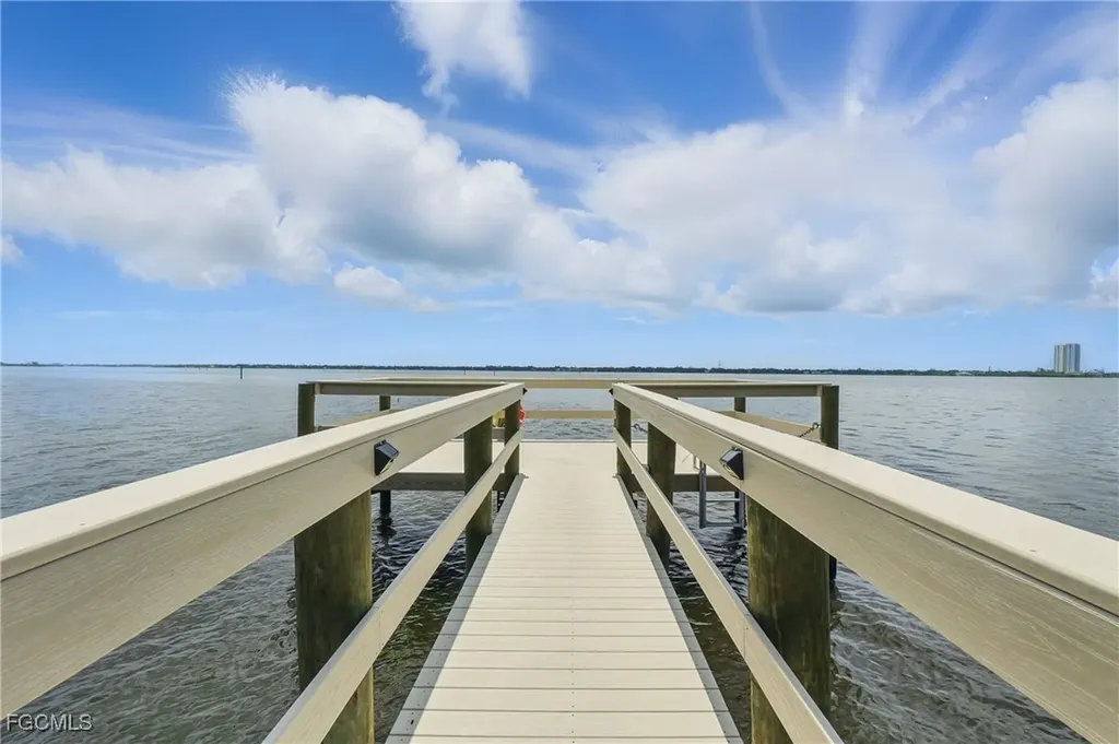 14510 Paul Revere Loop North Fort Myers FL 33917