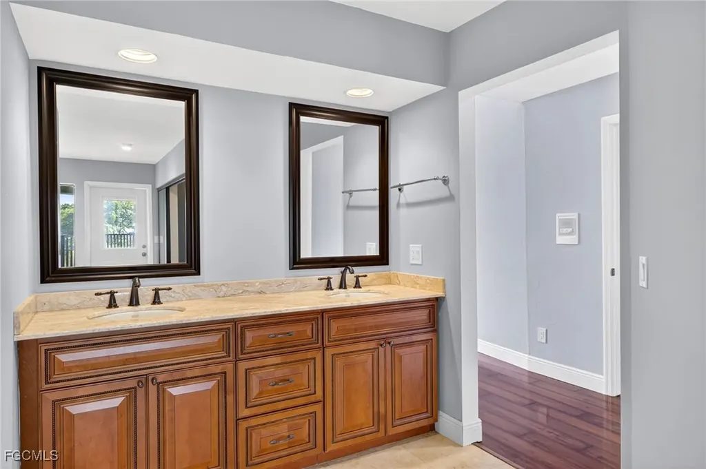 14979 Bonaire Circle Fort Myers FL 33908