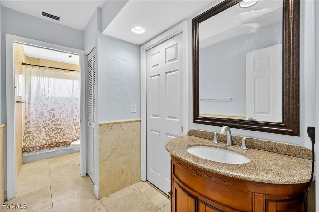 14979 Bonaire Circle Fort Myers FL 33908